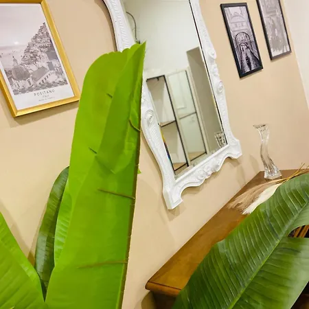 Viva La Vida Hospitality - Bari